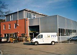 Unsere Betriebsstätte mit moderner Reparaturwerkstatt